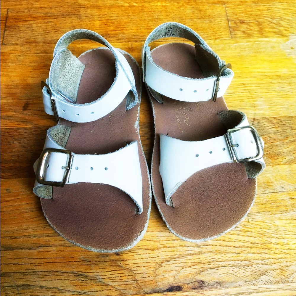 Saltwater sandals